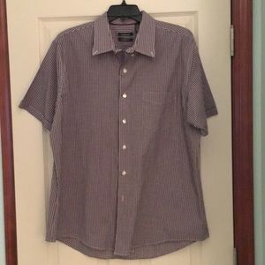 Men’s VanHeusen Short sleeve Button down